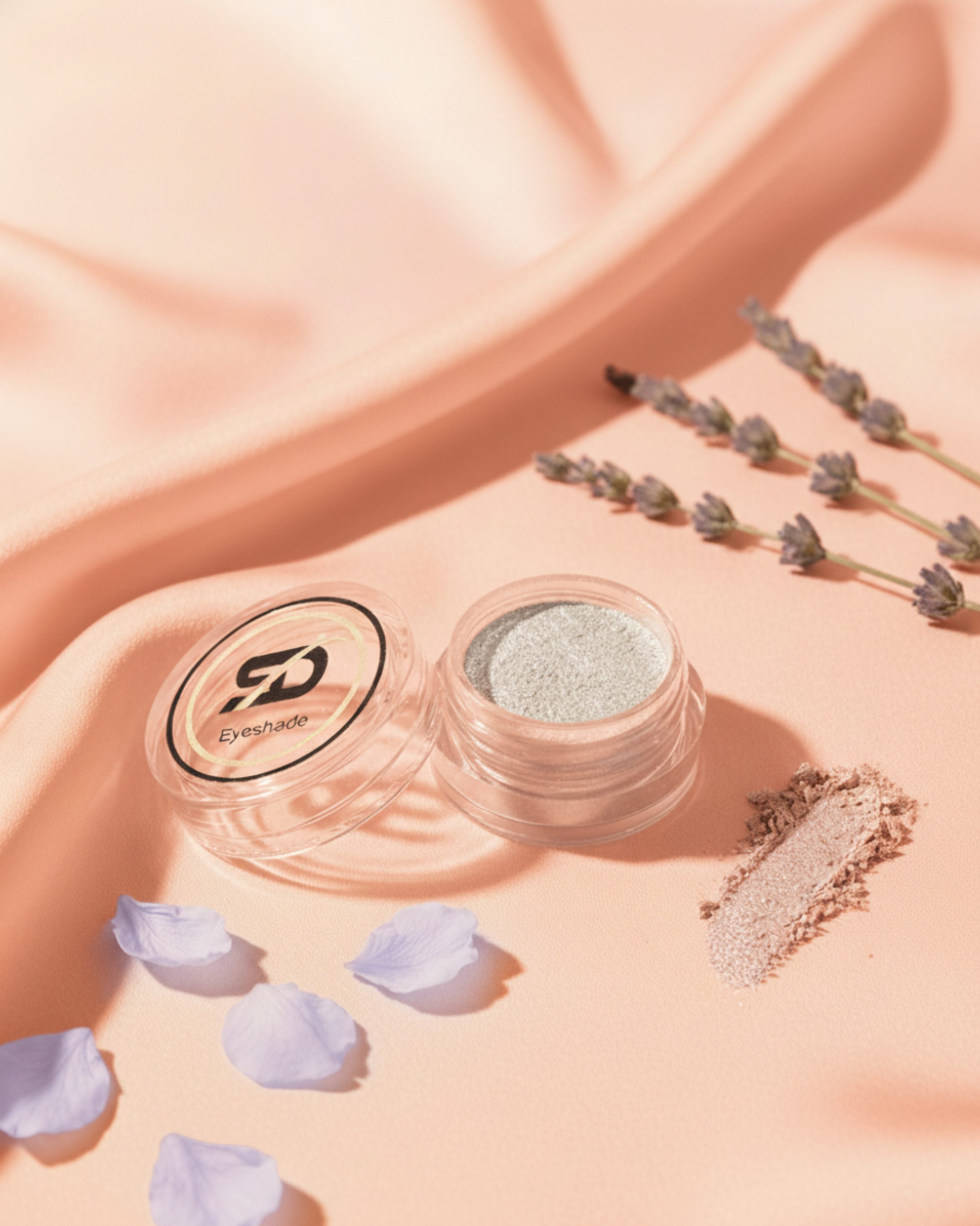 Eye Shadow 07 — Holographic White