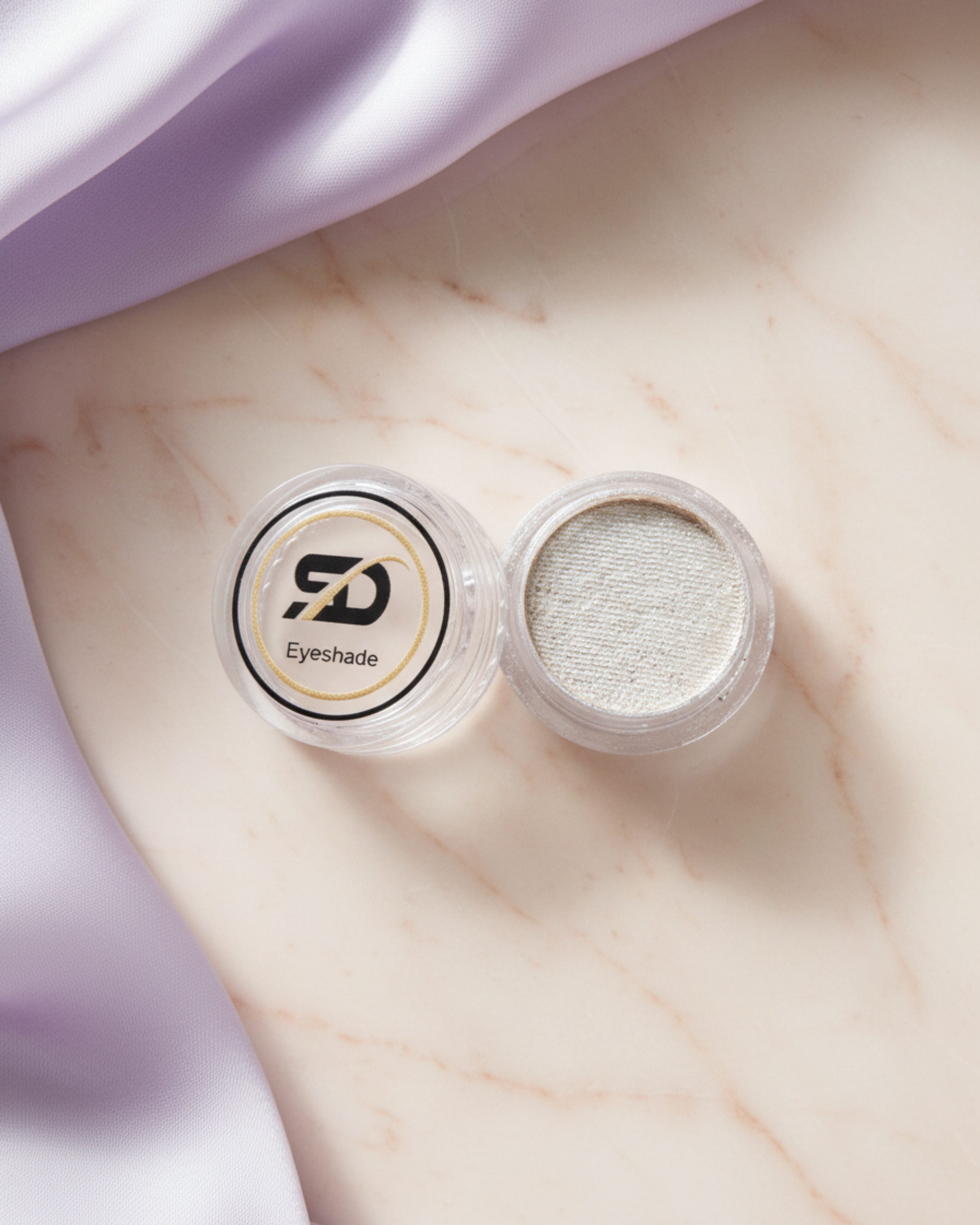 Eye Shadow 07 — Holographic White