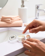 Eye Shadow  01 — Cream White